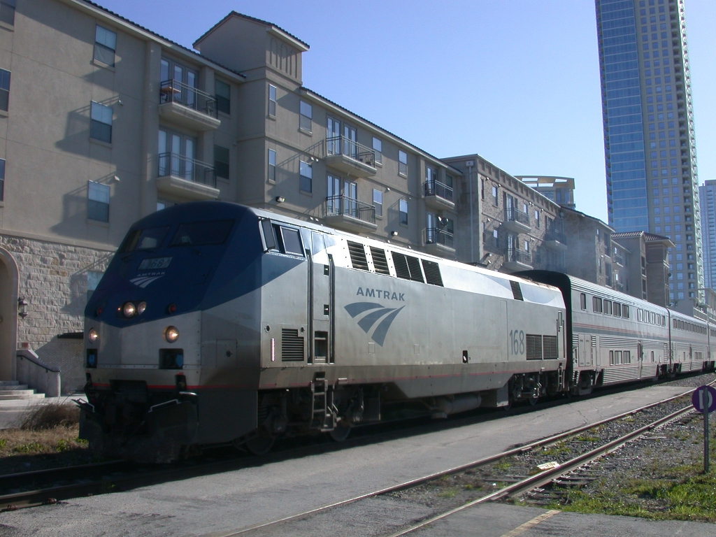 AMTK 168  15Feb2010  NB Train 22 (Texas Eagle) into the AmTrak Station  